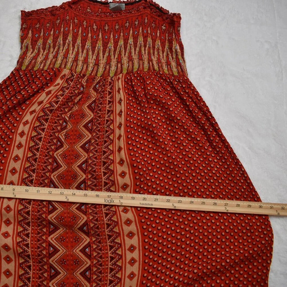 World Market Boho Maxi Dress Sz M Smocked Tiered Flowy Southwestern Tribal Aztec - Picture 13 of 14